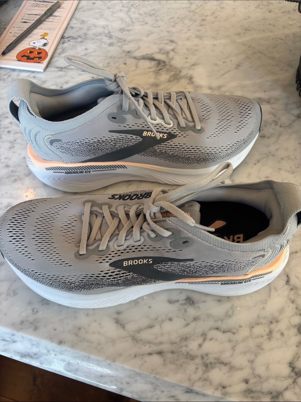 Brooks Adrenaline 25 Running Shoes w